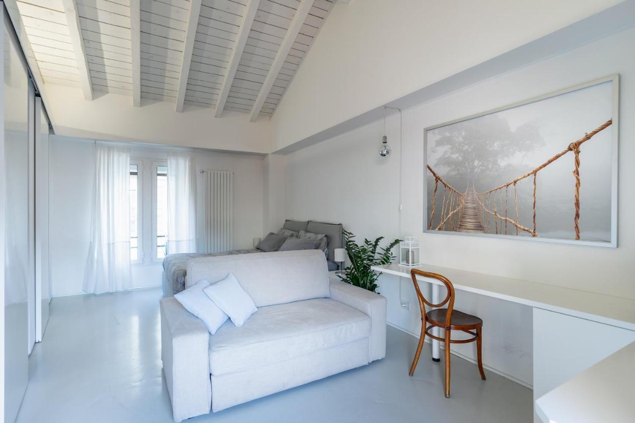 Design Loft Walking Distance Brera-Duomo With Wifi+Netflix Apartment มิลาน ภายนอก รูปภาพ